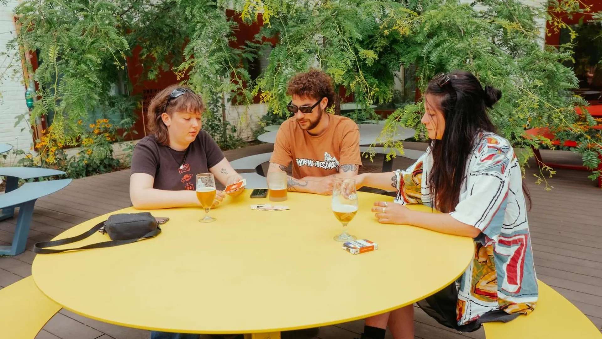 Snuffel Youth Hostel Μπριζ
